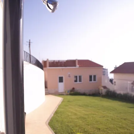 Casa Flores ゲストハウス エリセイラ